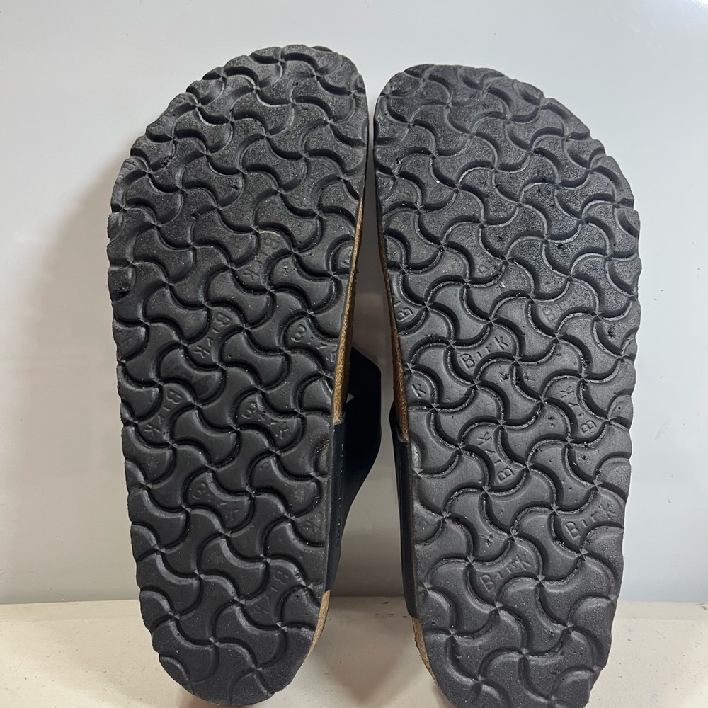 Birkenstock Black Sandals Gizeh
Birko-Flor in size 38 - Picture 9 of 9